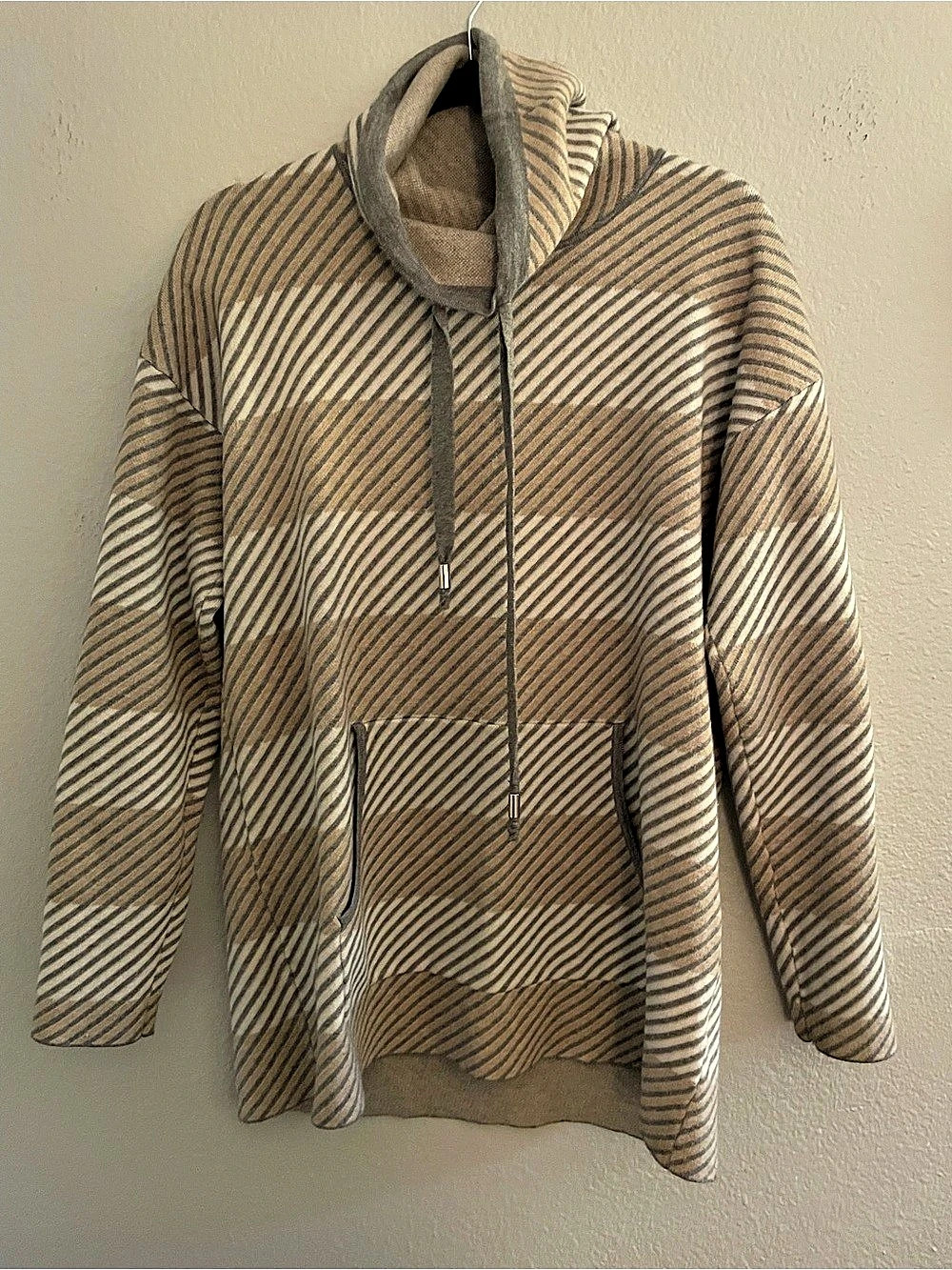 Rachel Zoe Striped Hooded Pullover in Brown & Gray Size Medium